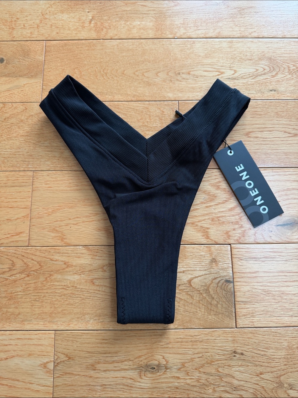OneOne Black Ribbed Jesse Bikini Bottom- size small